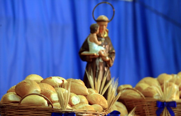 Dia de Santo Antônio – Participe da Santa Missa com a bênção dos pães