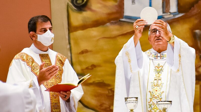 Dom Décio e Padre Edgar Rigoni presidem celebrações na Festa da Penha 2021