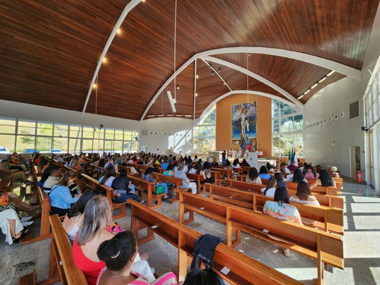 SANTUÁRIO ACOLHE ENCONTRO DIOCESANO DA PASTORAL DA EDUCAÇÃO