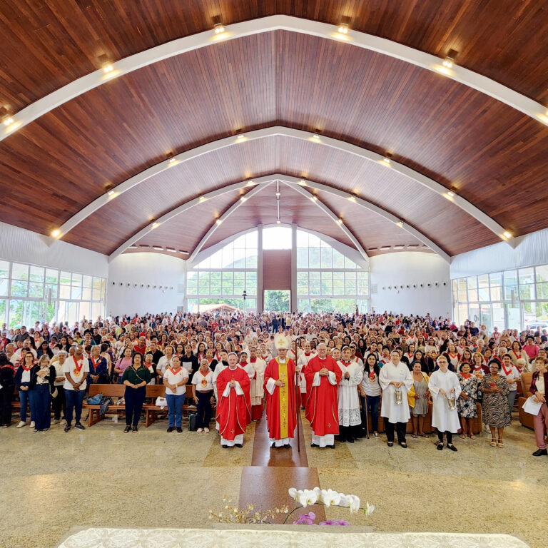 SANTUÁRIO ACOLHE ROMARIA DIOCESANA DO APOSTOLADO DA ORAÇÃO
