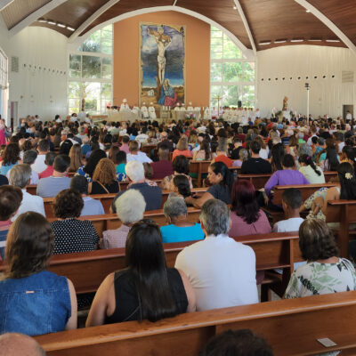 SANTUÁRIO DIOCESANO CELEBRA FESTA DE NOSSA SENHORA DA SAÚDE COM GRANDE PARTICIPAÇÃO DOS FIÉIS