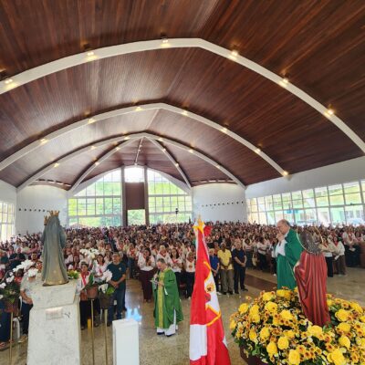 APOSTOLADO DA ORAÇÃO SE FAZ PRESENTE EM ROMARIA AO SANTUÁRIO DIOCESANO NOSSA SENHORA DA SAÚDE